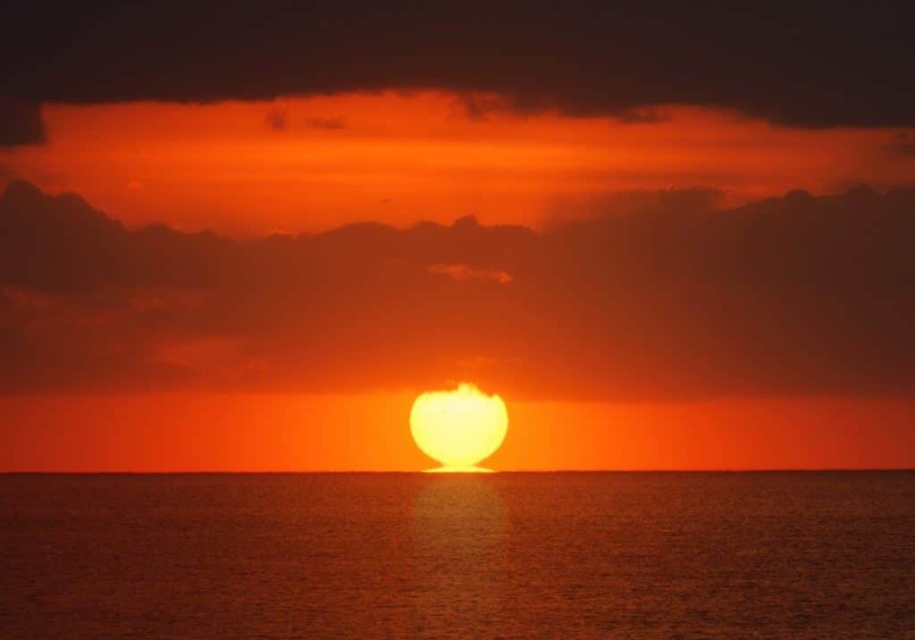 sunset on horizon